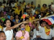 Bóng đá anh, ngoại hạng anh, lịch thi đấu euro 2012, Thái Lan: Tới lượt phe “áo vàng” xuống đường